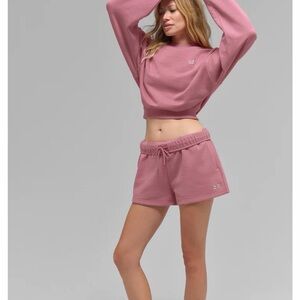 Women's Pink Wild Rose Alo Set Accolade